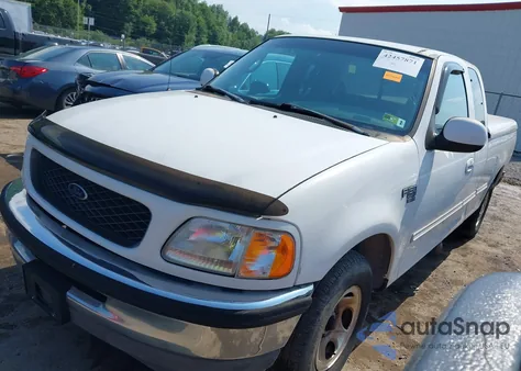 1998 Ford F-150 Lariat/Standard/Xl/Xlt из США, поврежденный, VIN 1FTZX17W5WKB66482